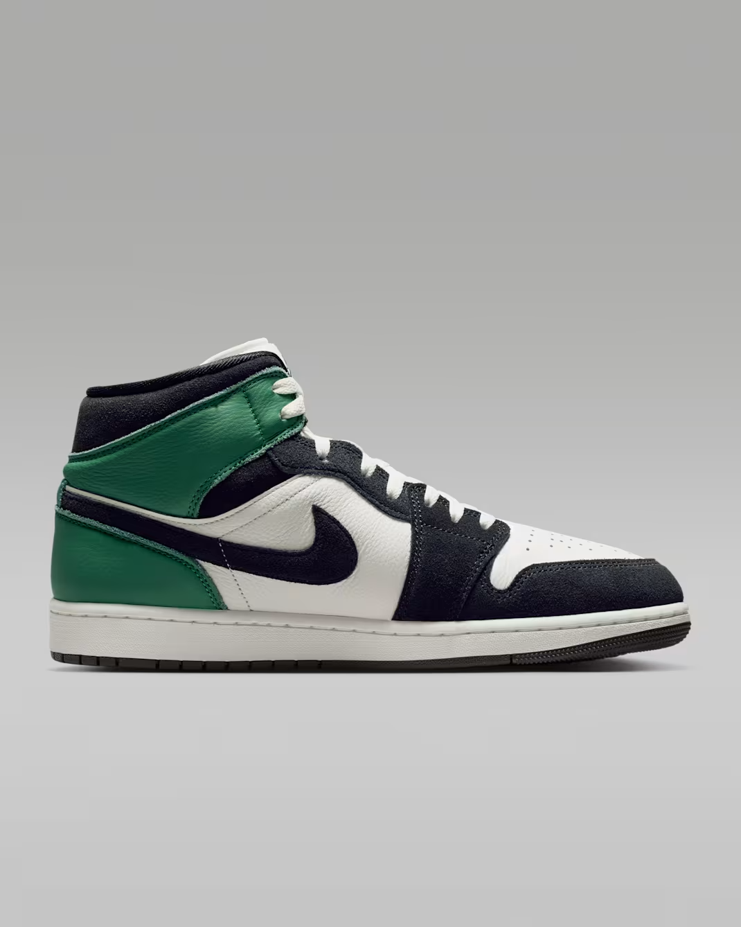 II9812-100 Nike Air Jordan 1 Mid SE Lucky Green (Men's)
