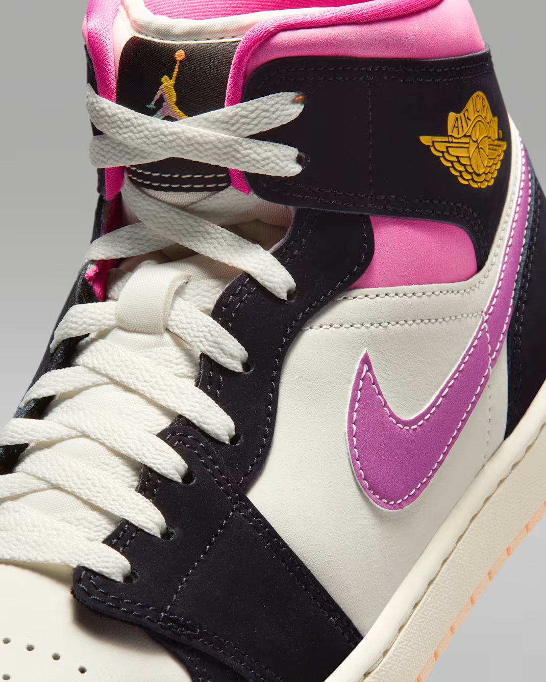 II3789-001 Nike Air Jordan 1 Mid SE World Tour (Men's)