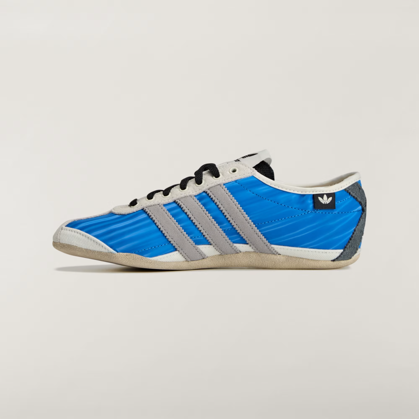 KJ4402 Song For The Mute adidas Tokyo Bluebird (Women's)