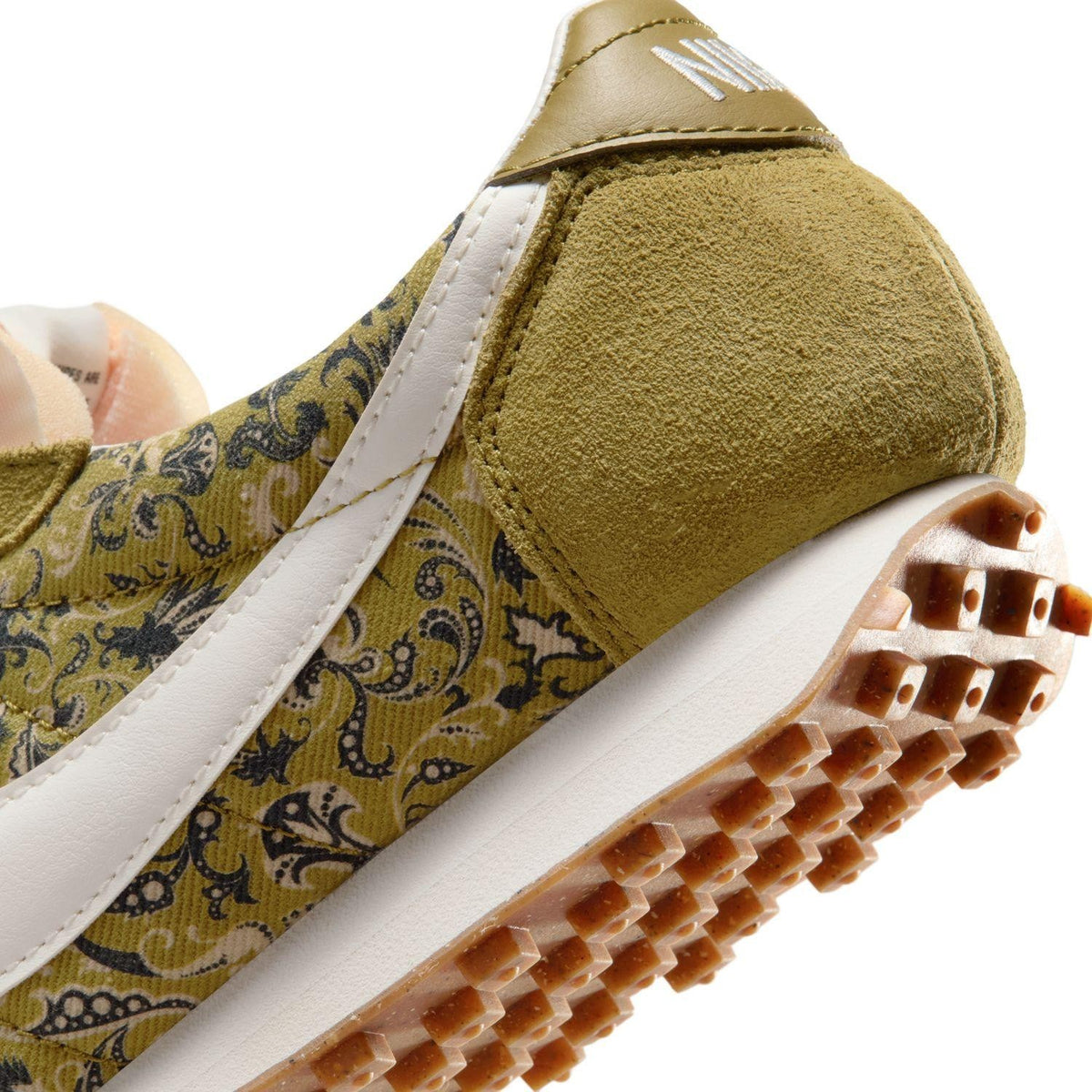 IH4479-300 Nike LD-1000 Sail White Gum (Women's)