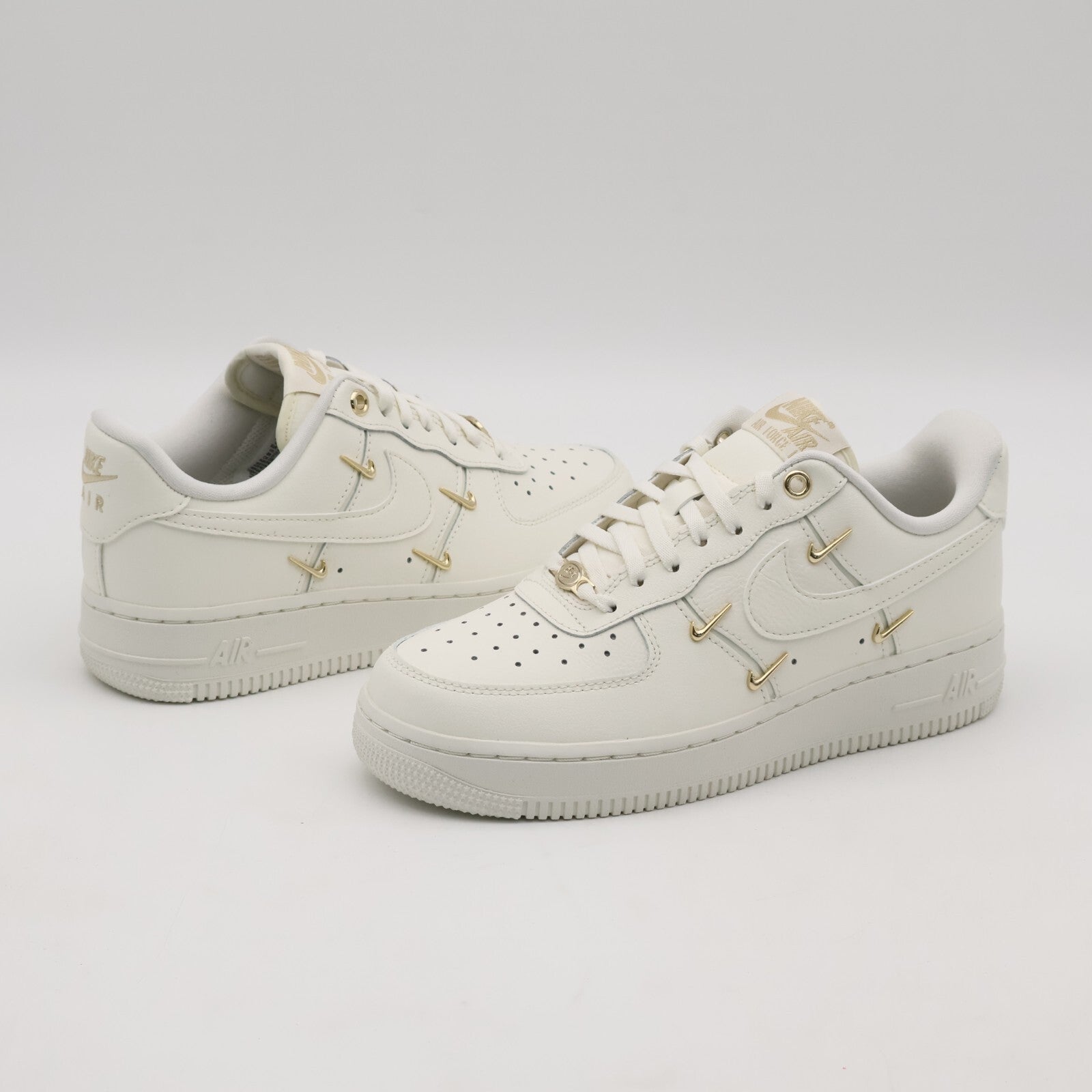 FV3654-111 Nike Women's Air Force 1 '07 LX Sail Metallic Gold (Women's)