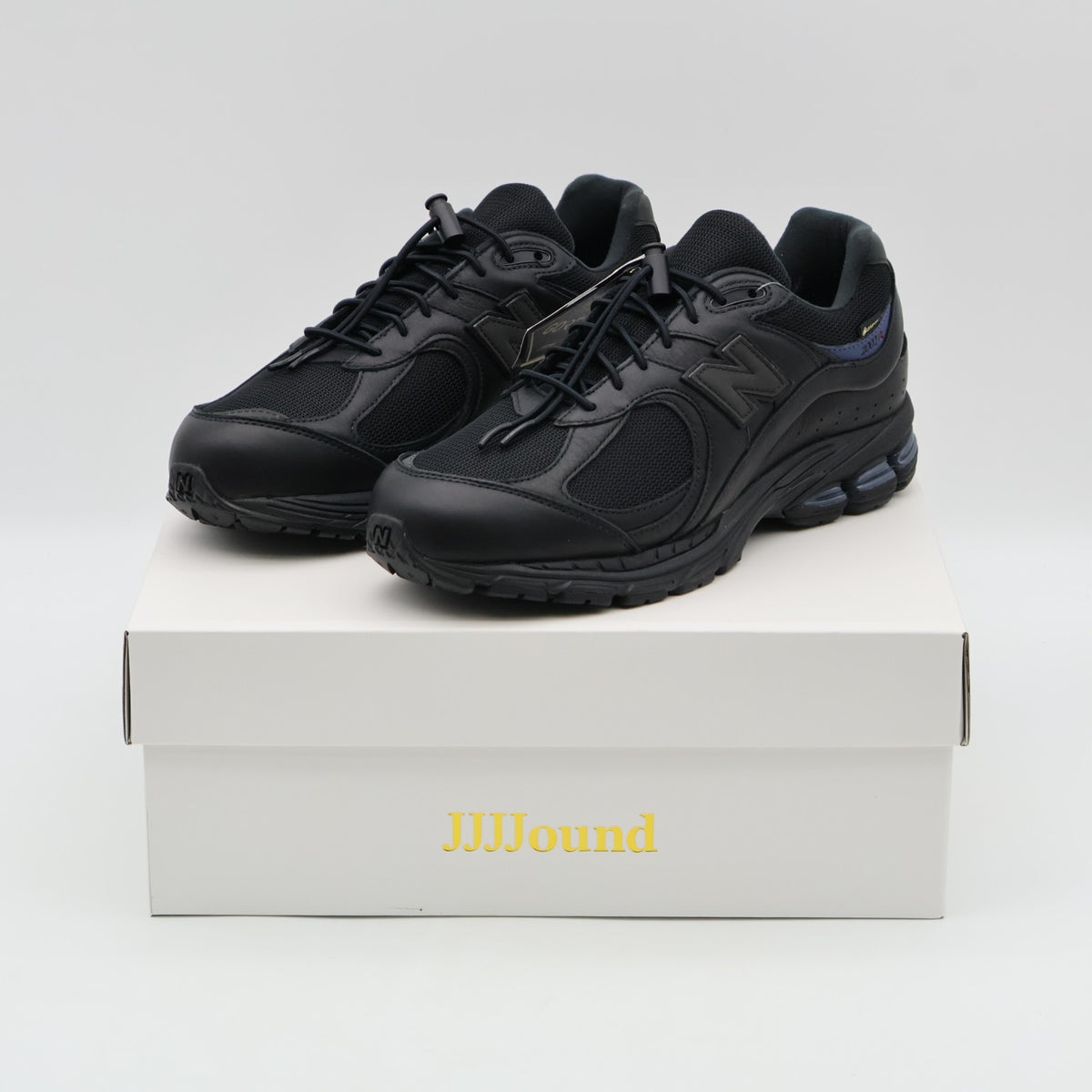 M2002RXW JJJJound Ã New Balance 2002R GORE-TEX Black (Men's)