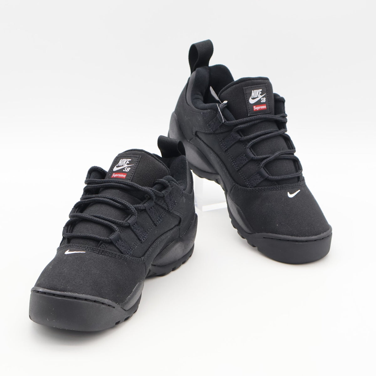 FQ3000-001 Supreme Nike SB Darwin Low Black White Anthracite (Men's)