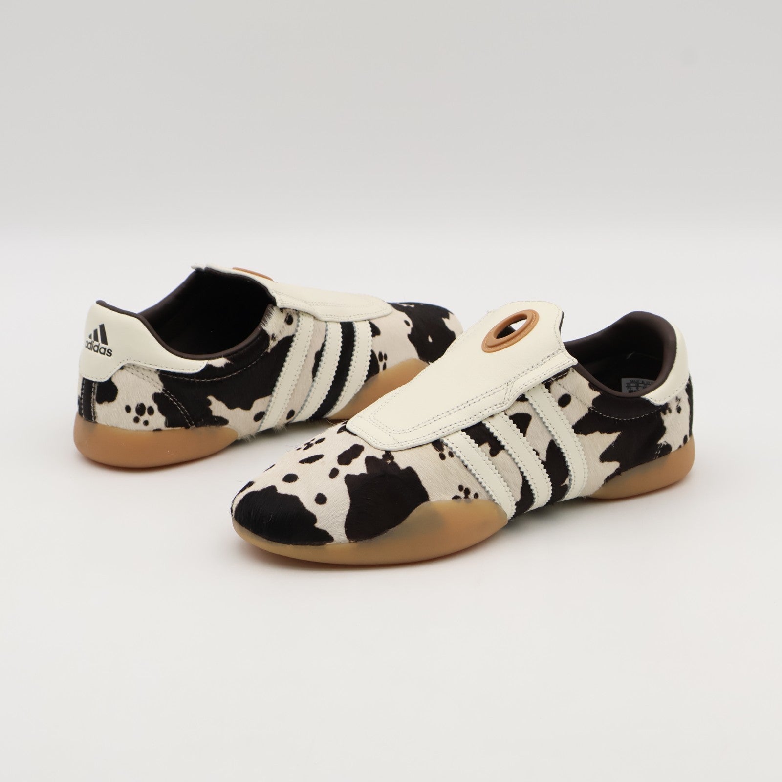 JS0297 adidas Originals Taekwondo MEI Off White Supplier Color Gum (Women's)