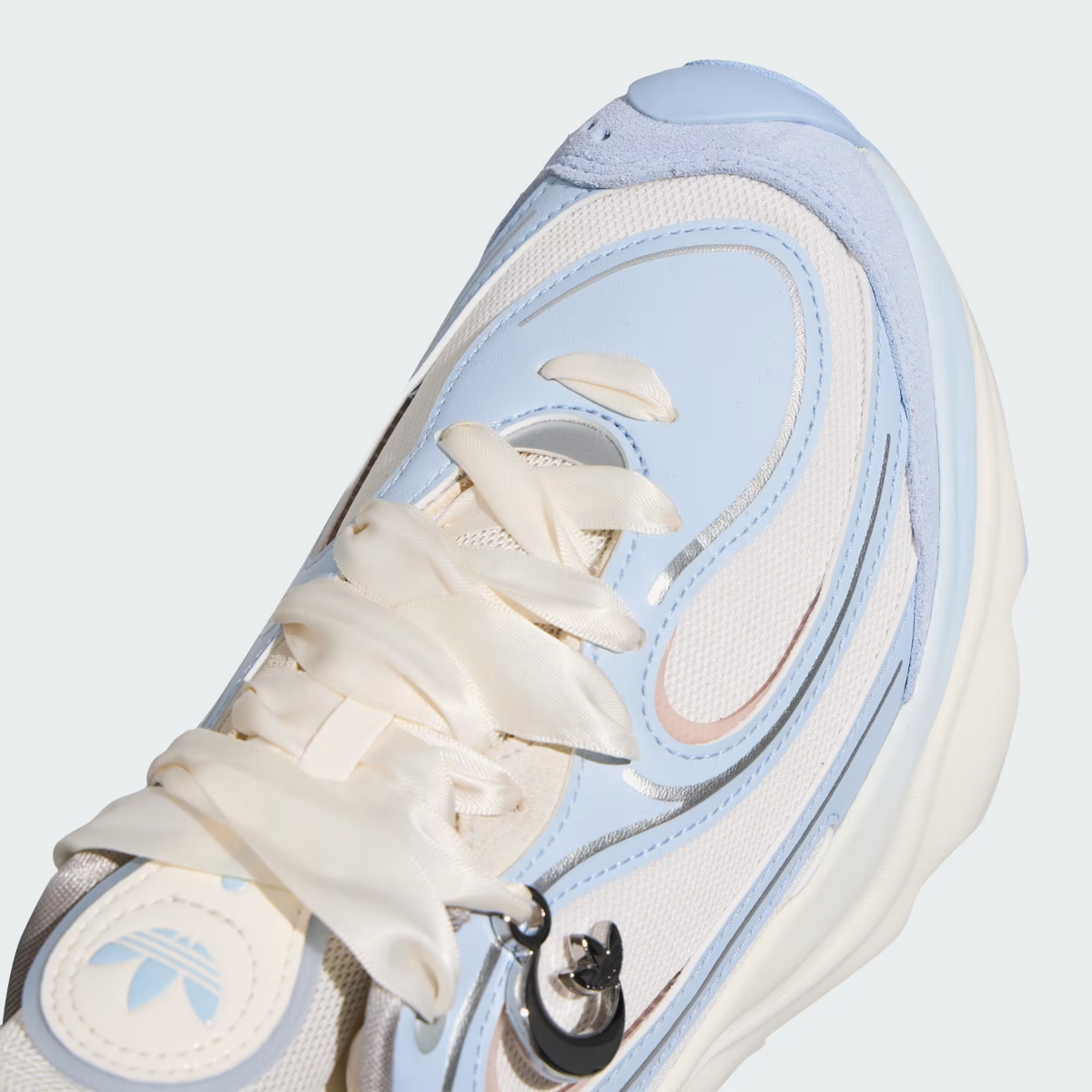 LA3789 Adidas Ozvenuz "Core White/Crystal Sky" (Women's)