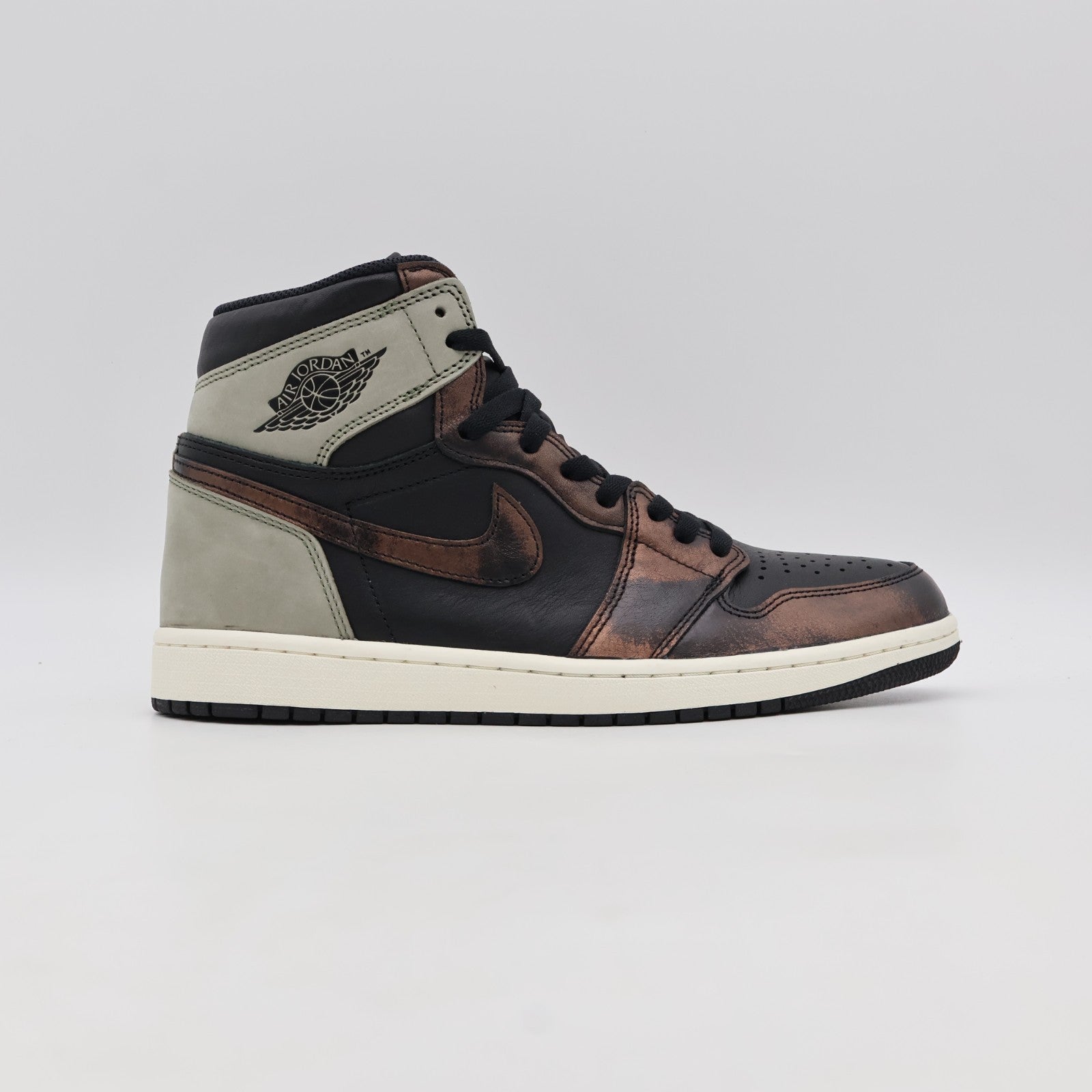 555088-033 Nike Air Jordan 1 High OG Rust Shadow (Men's)