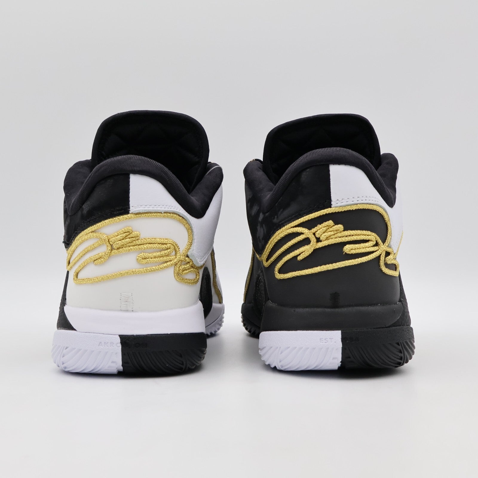 HV8453-100 HV8454-100 Nike LeBron 22 White Metallic Gold Black (Men's)