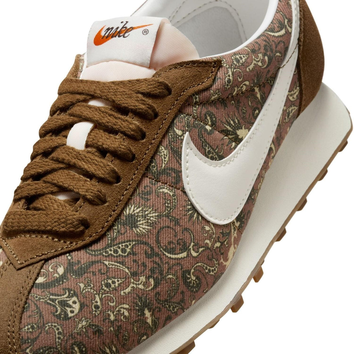IH4479-235 Nike LD-1000 Bandana Mosswood Brown (Women's)