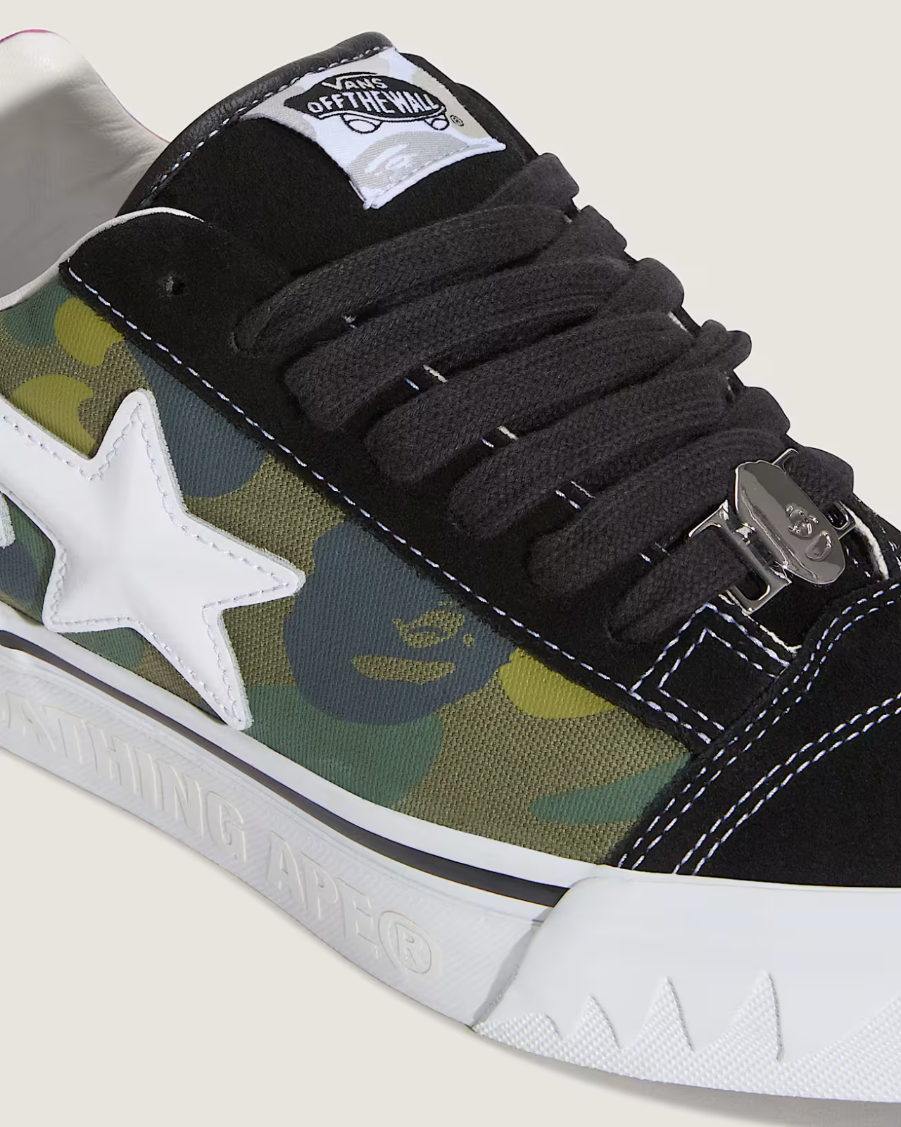 VN000Z39W09 A BATHING APE Ã Vans Premium Knu Skool "Camo Green" (Men's)