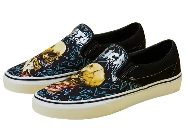 VN0A5AO8421 Metallica Ã Vans Classic Slip-On "The Black Album 30th Anniversary"