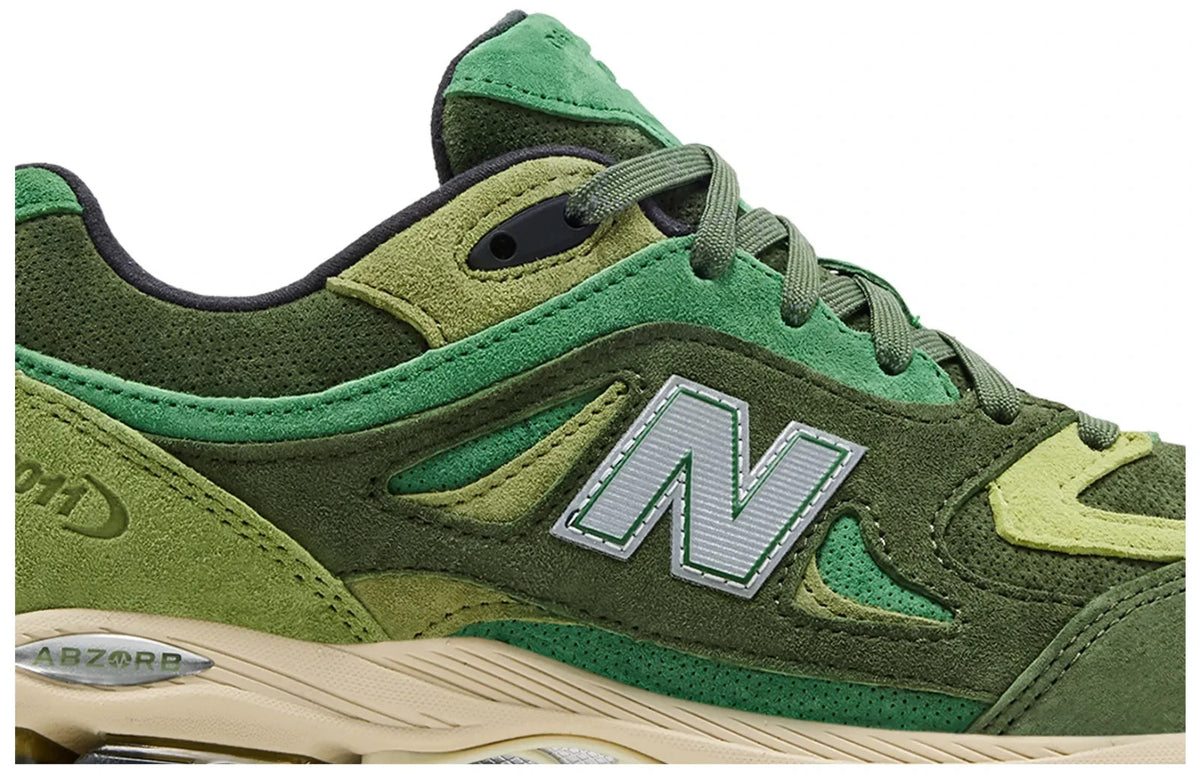 U20117ZT U20117ZT KITH Ã New Balance 2011 Juniper/Bronze Green (Men's)