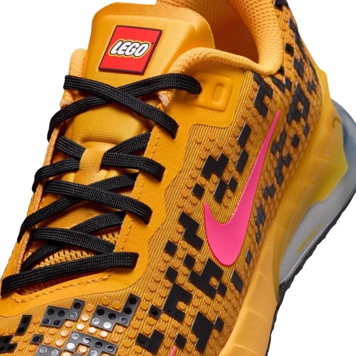 KIU3852 NIKE AM phoenix X LEGO Col (GS)