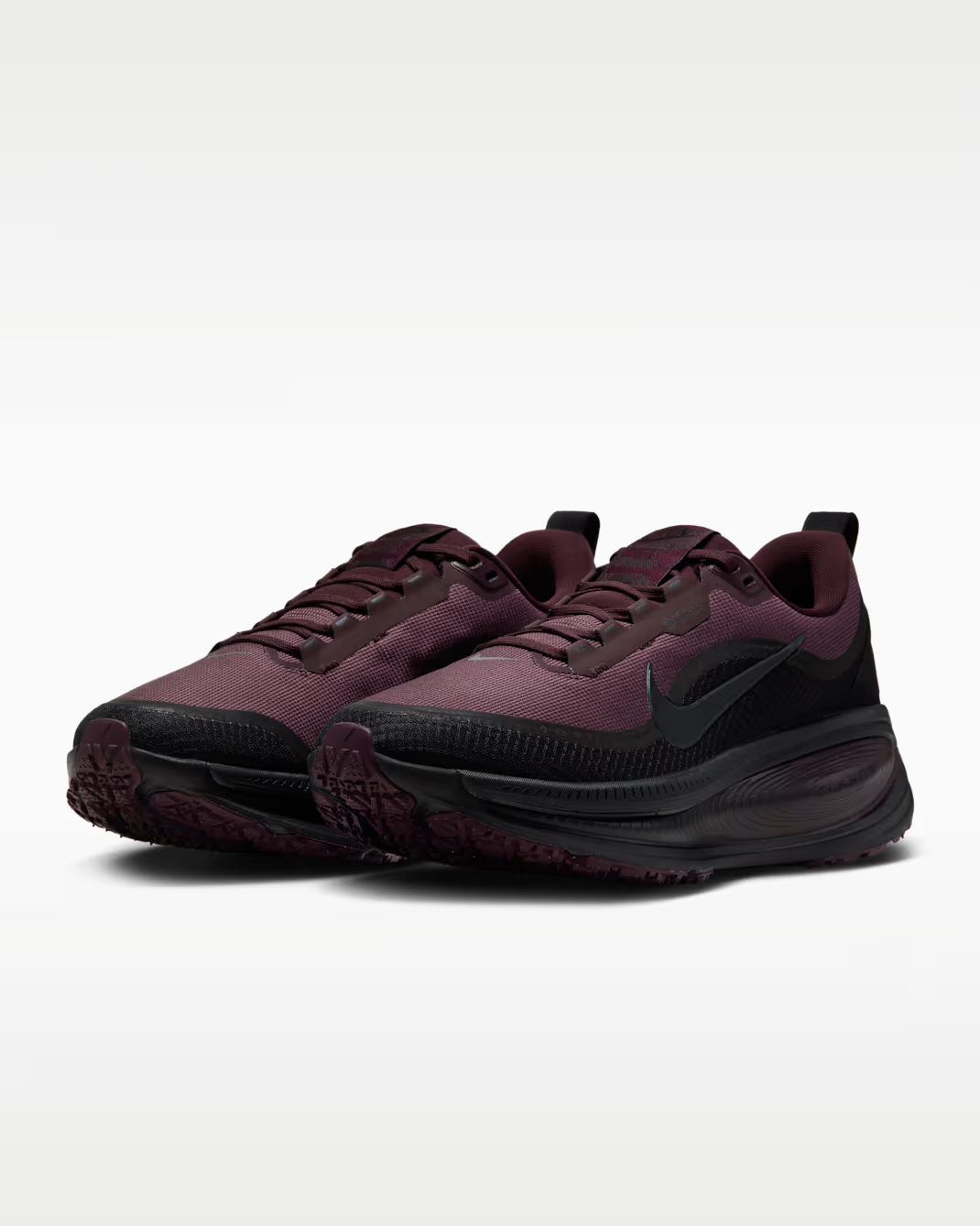 HQ7001-600 Nike Vomero 18 GORE-TEX "Burgundy Crush/Black" (Men's)