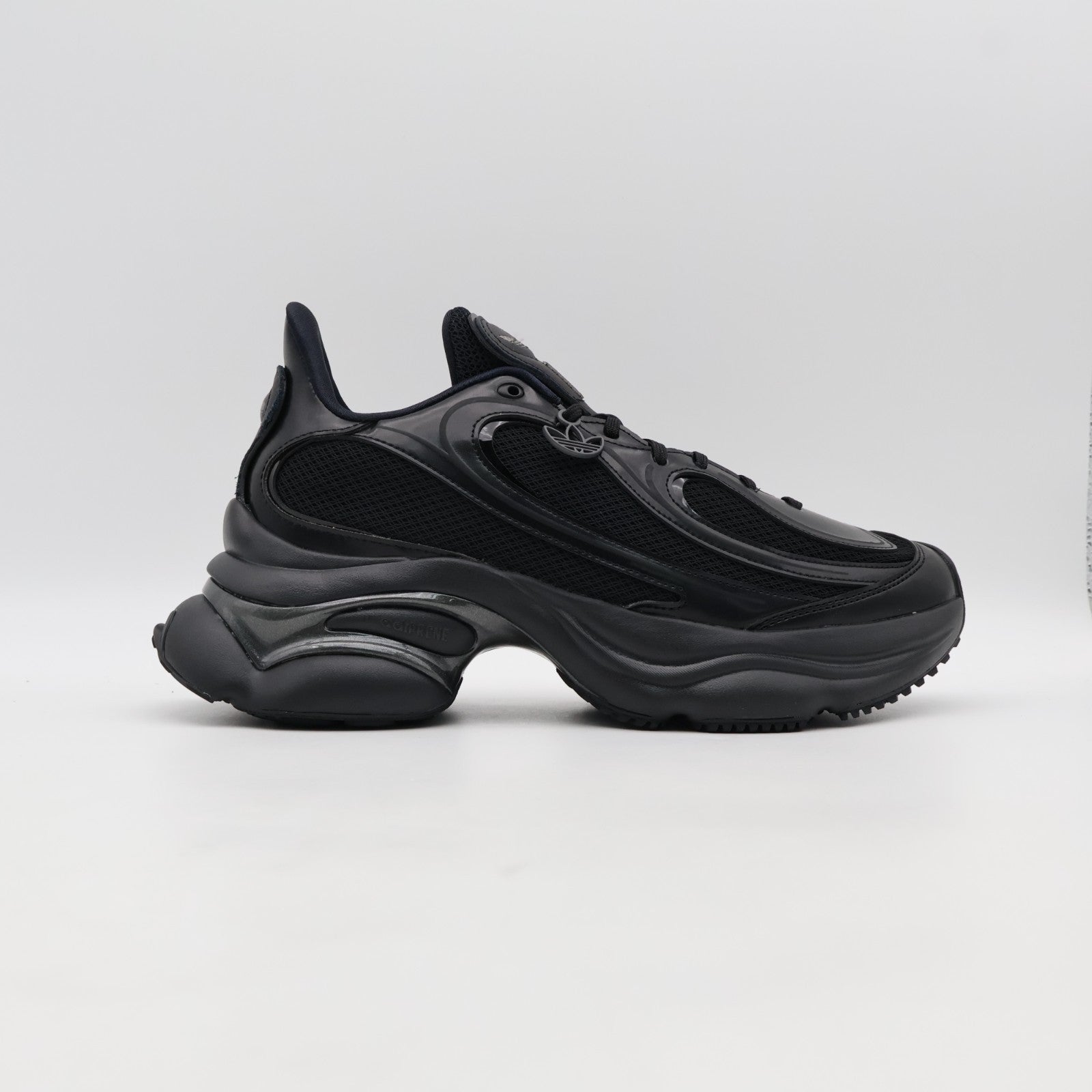 JS2468 adidas Originals Ozvenuz Core Black Charcoal Core White (Women's)