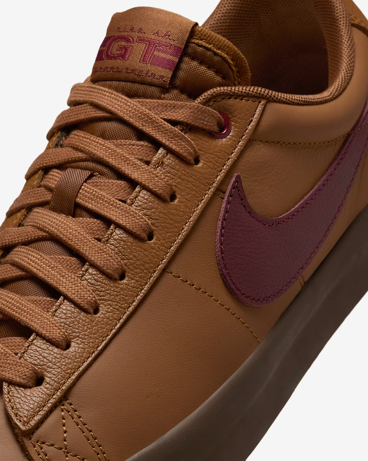 DV1226-200 Nike SB Blazer Low Pro GT Light British Tan Gum Yellow (Men's)