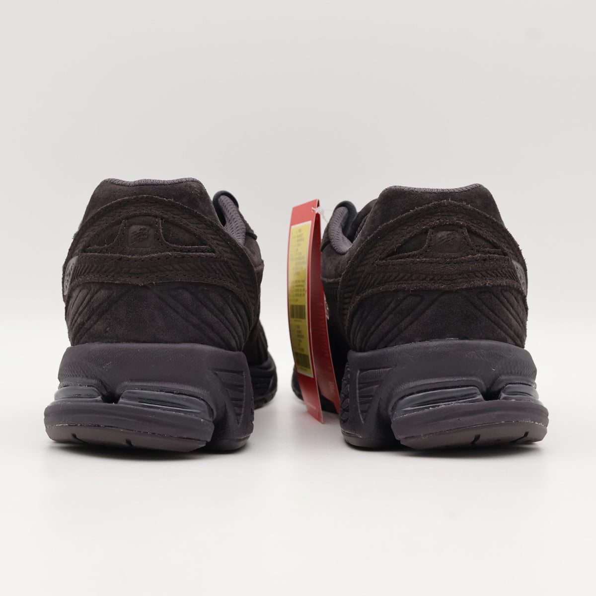 ML860KT2 Kith New Balance 860V2 Espresso (Men's)