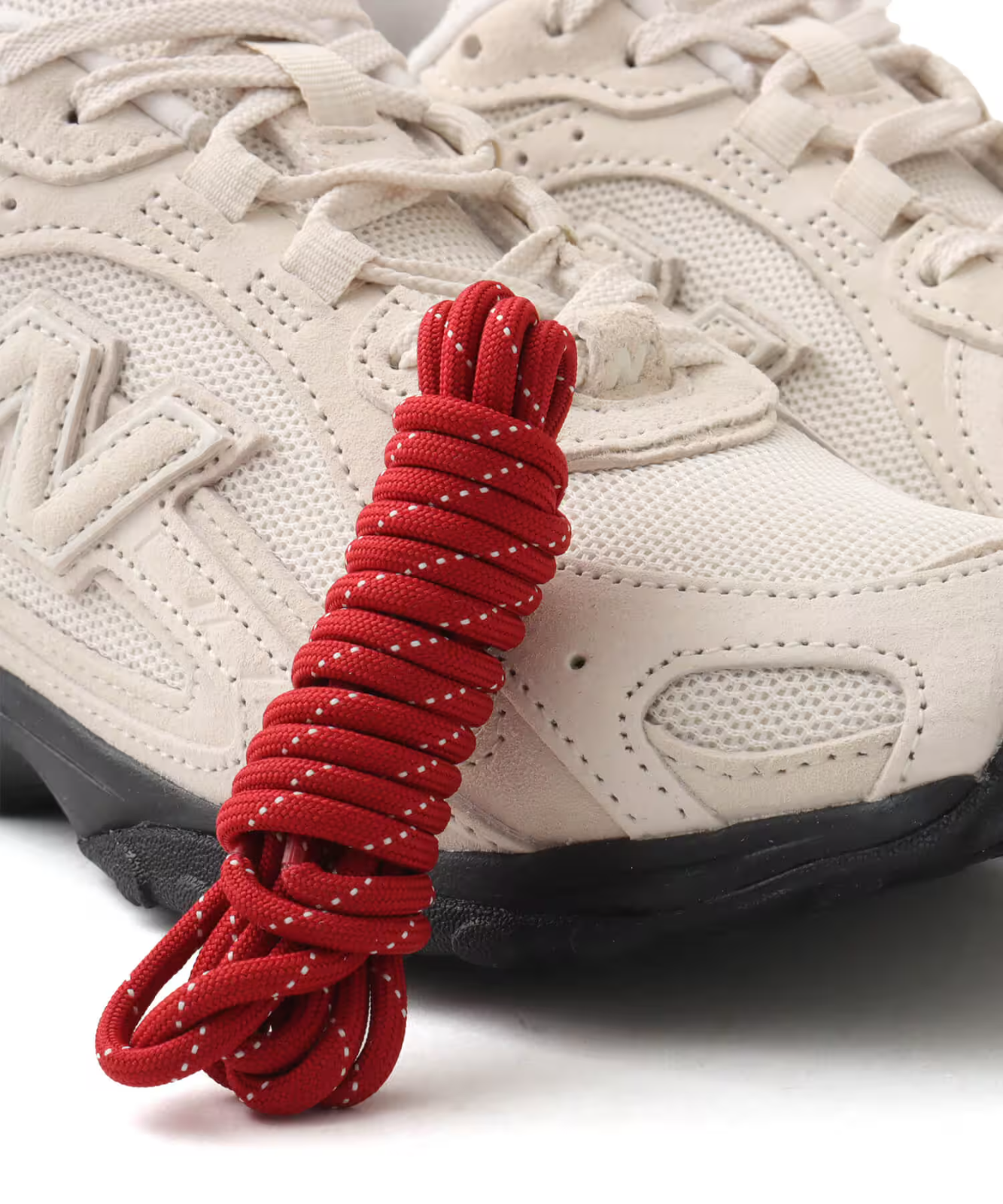 U204L8OV New Balance 204L Lunar New Year Linen Shadow Red Black (Men's)