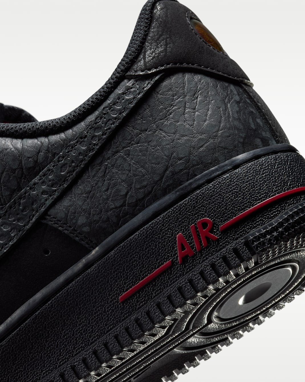 IV4451-010 Nike Air Force 1 Low '07 "Black"