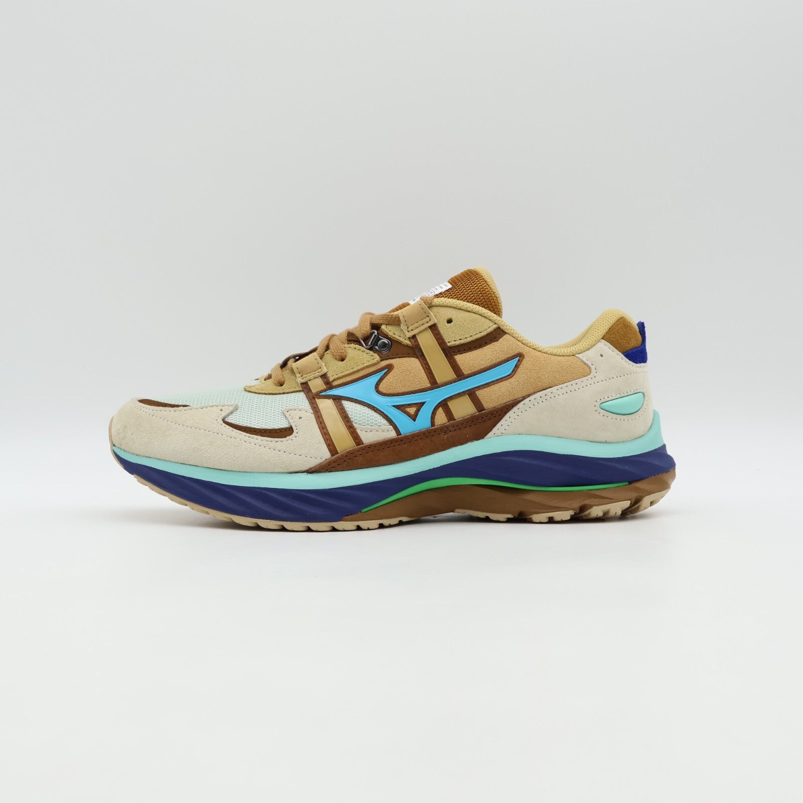 D1GD230501 DIGAWEL Mizuno Wave Rider Î² (Men's)