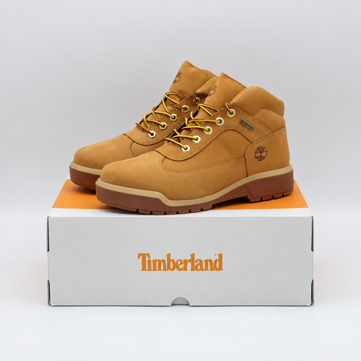 TB0A6GAU754 BEAMS Ã Timberland Field Boots GORE-TEX Wheat (Men's)