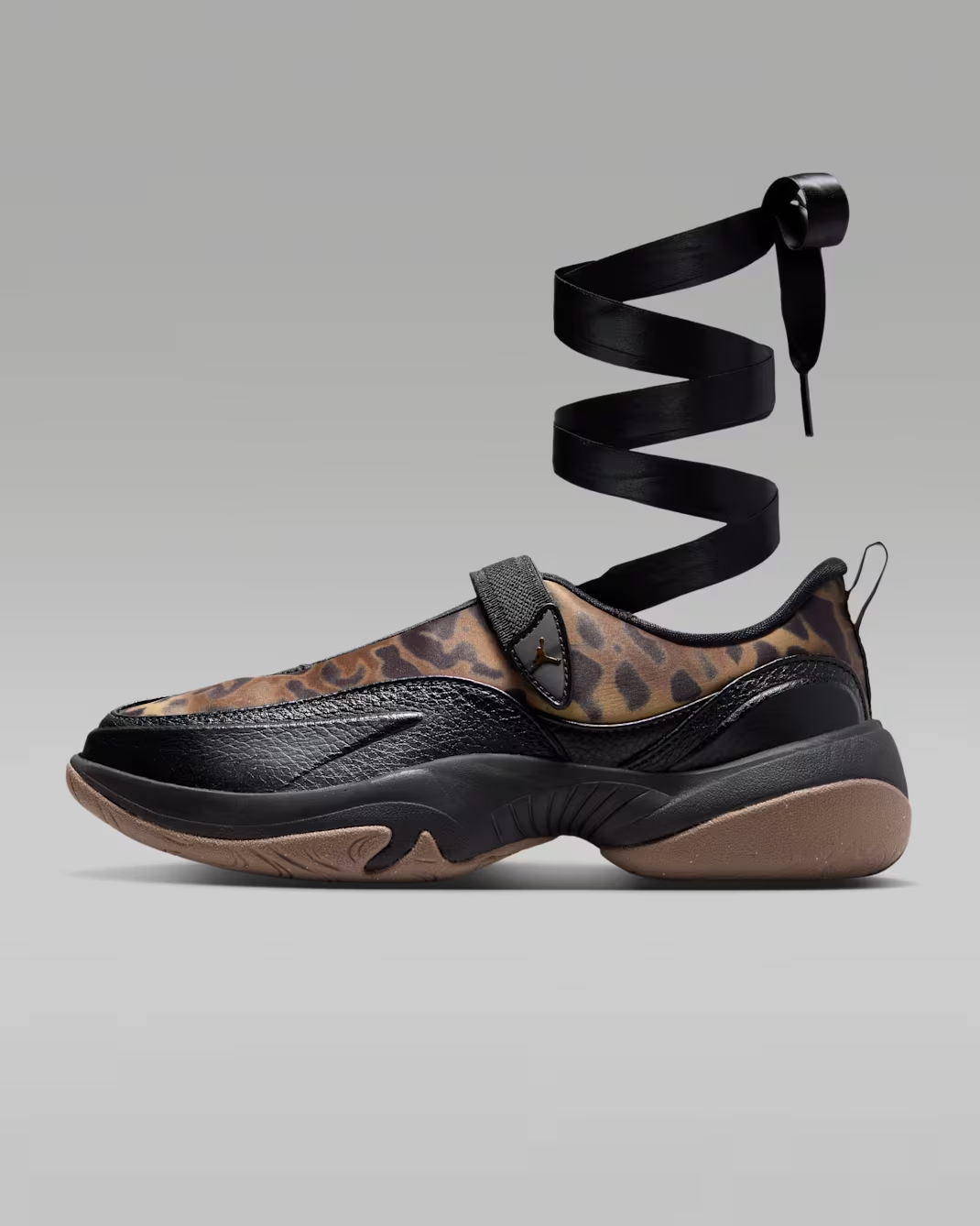 IX7244-001 Jordan Pointe SE Shoes (Women's)