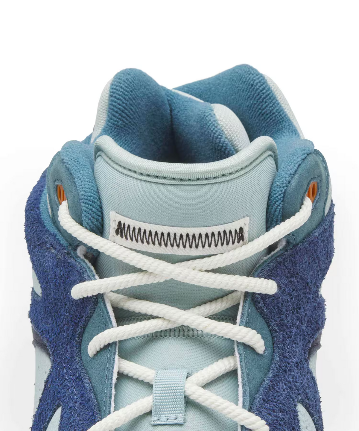 LB5996 Bad Bunny Ã adidas BadBo 1.0 "Night Navy" (Men's)