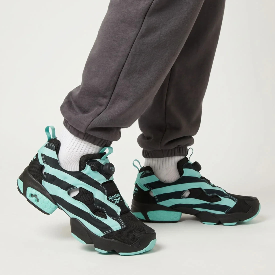 100288626 Reebok Instapump Fury 94 "Black" (Men's)