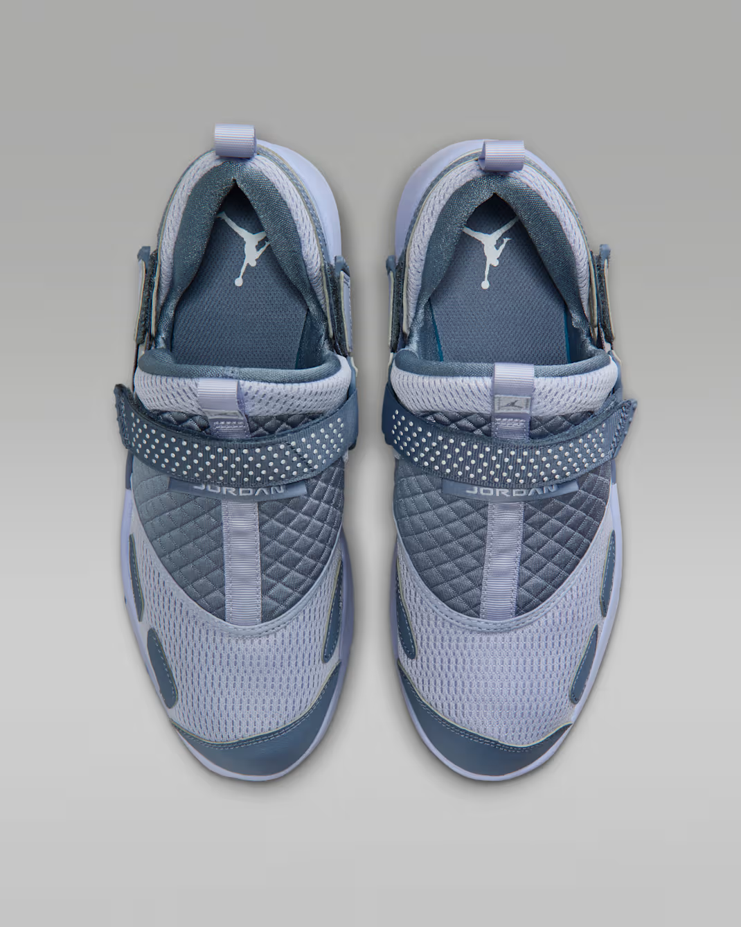 HQ2164-010 Nike Jordan Trunner LX Ghost Reflective Silver Ashen Slate (Women's)