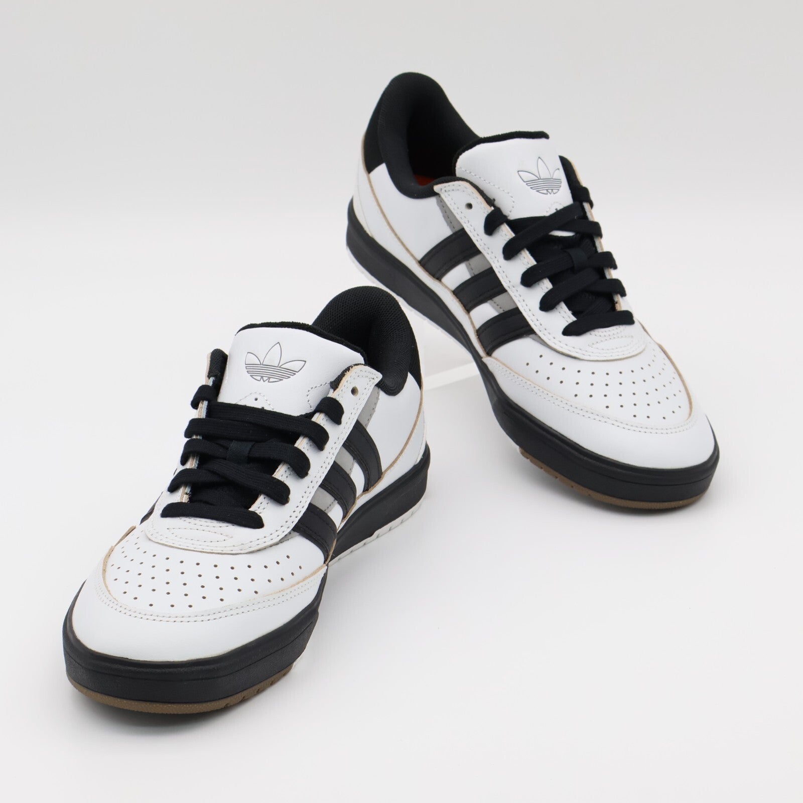 IF9712 adidas Originals Tyshawn 2 Crystal White Core Black Solid Grey (Men's)