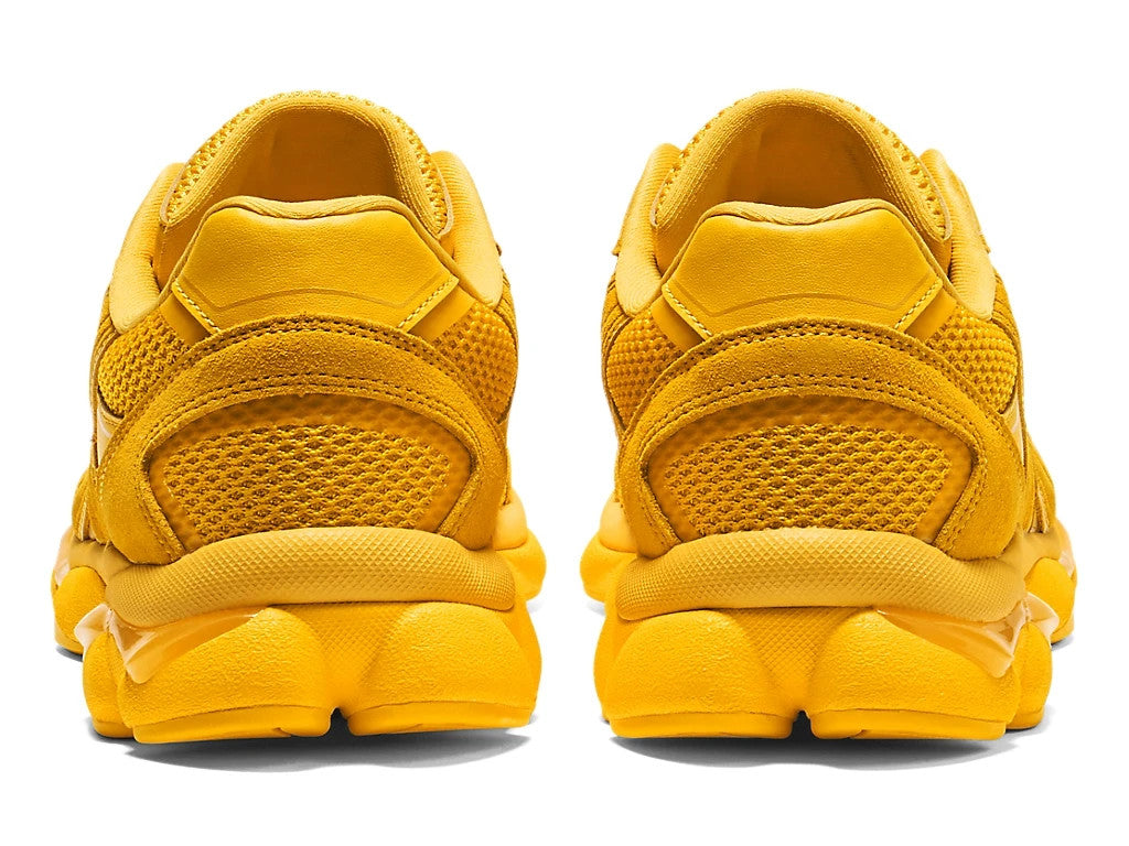1183C478-750  Onitsuka Tiger Tigrun Yellow (Men's)