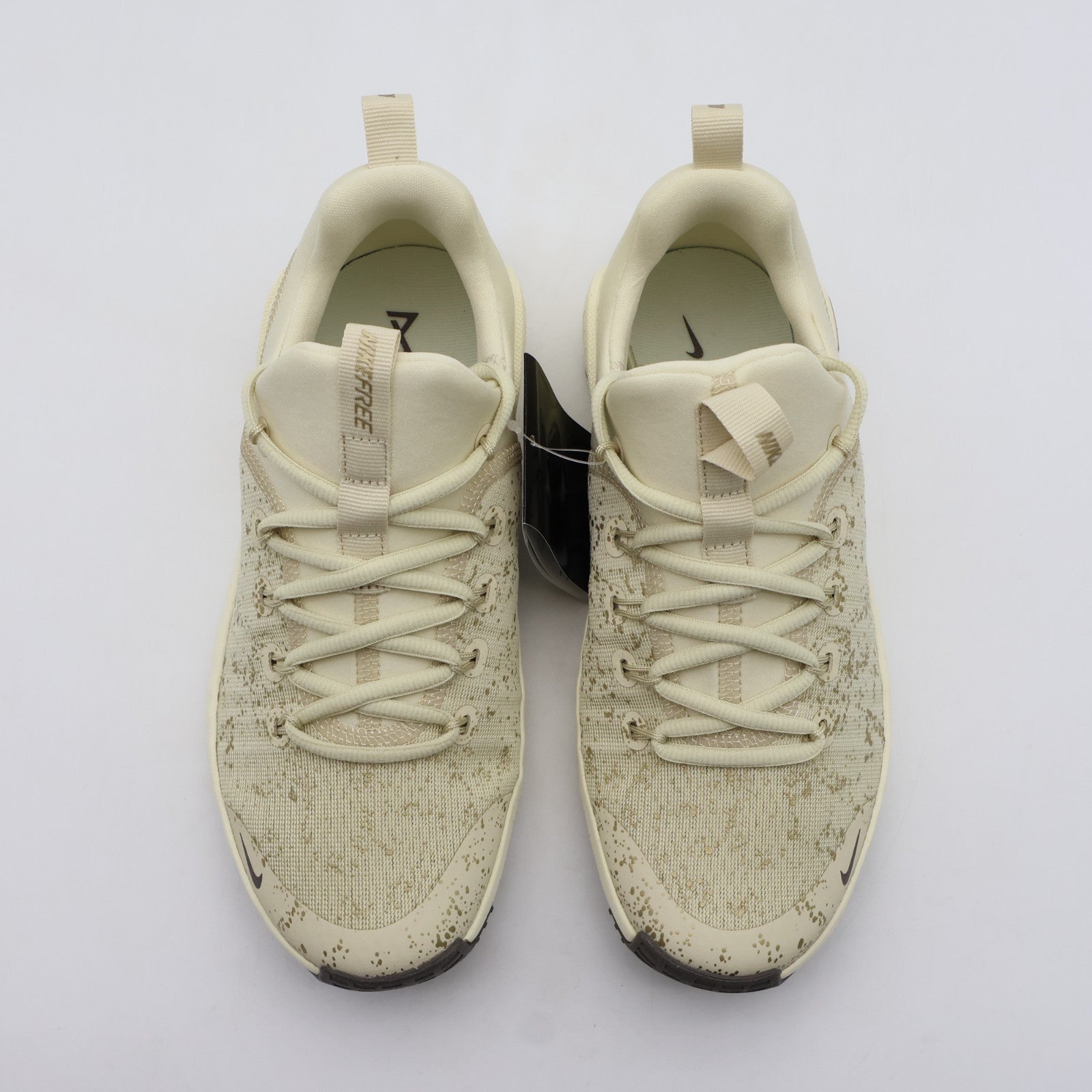 IB6549-200 Nike Free Metcon 6 SE Light Khaki Coconut Milk Metallic (Women's)