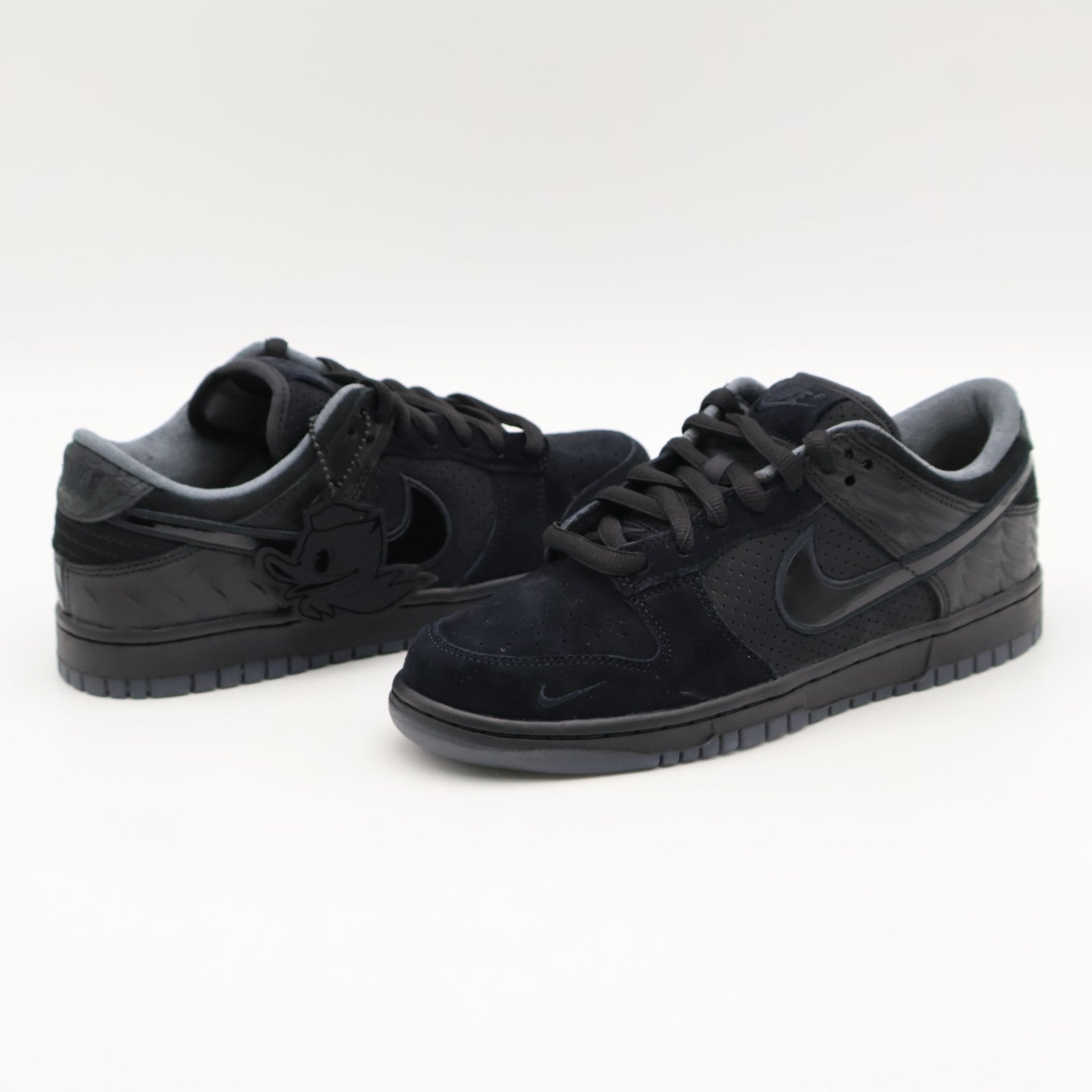 HV1470-001 Division Street Nike Dunk Low Lux Oregon Black (Men's)