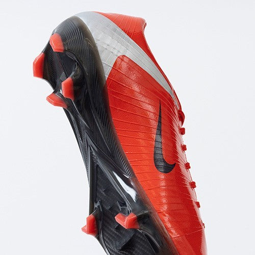 IQ2995-801 Cristiano Ronaldo Ã Nike Mercurial Superfly 1 Max Orange (Men's)