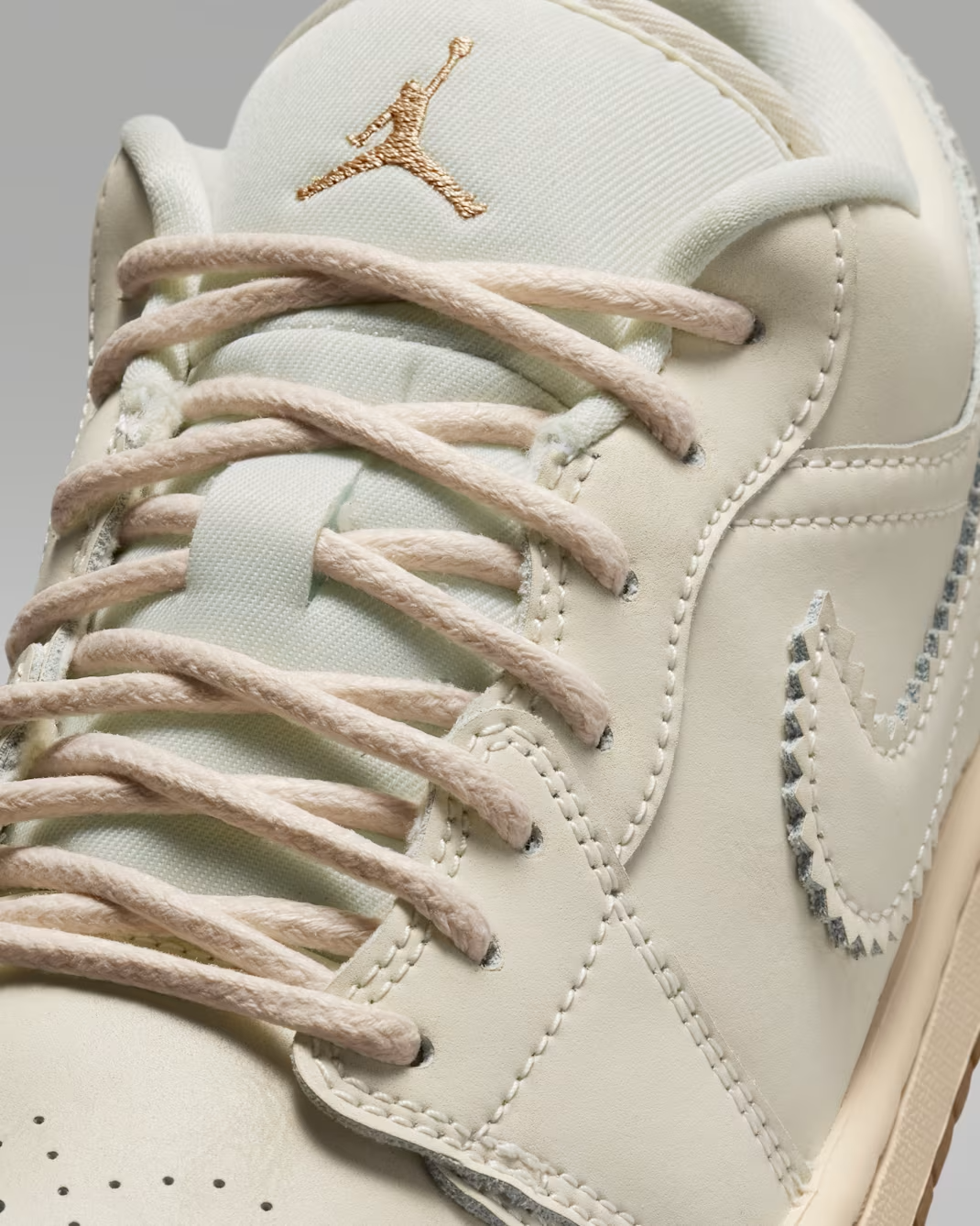 IO0759-100 Nike Air Jordan 1 Low SE "Brogue" (Women's)