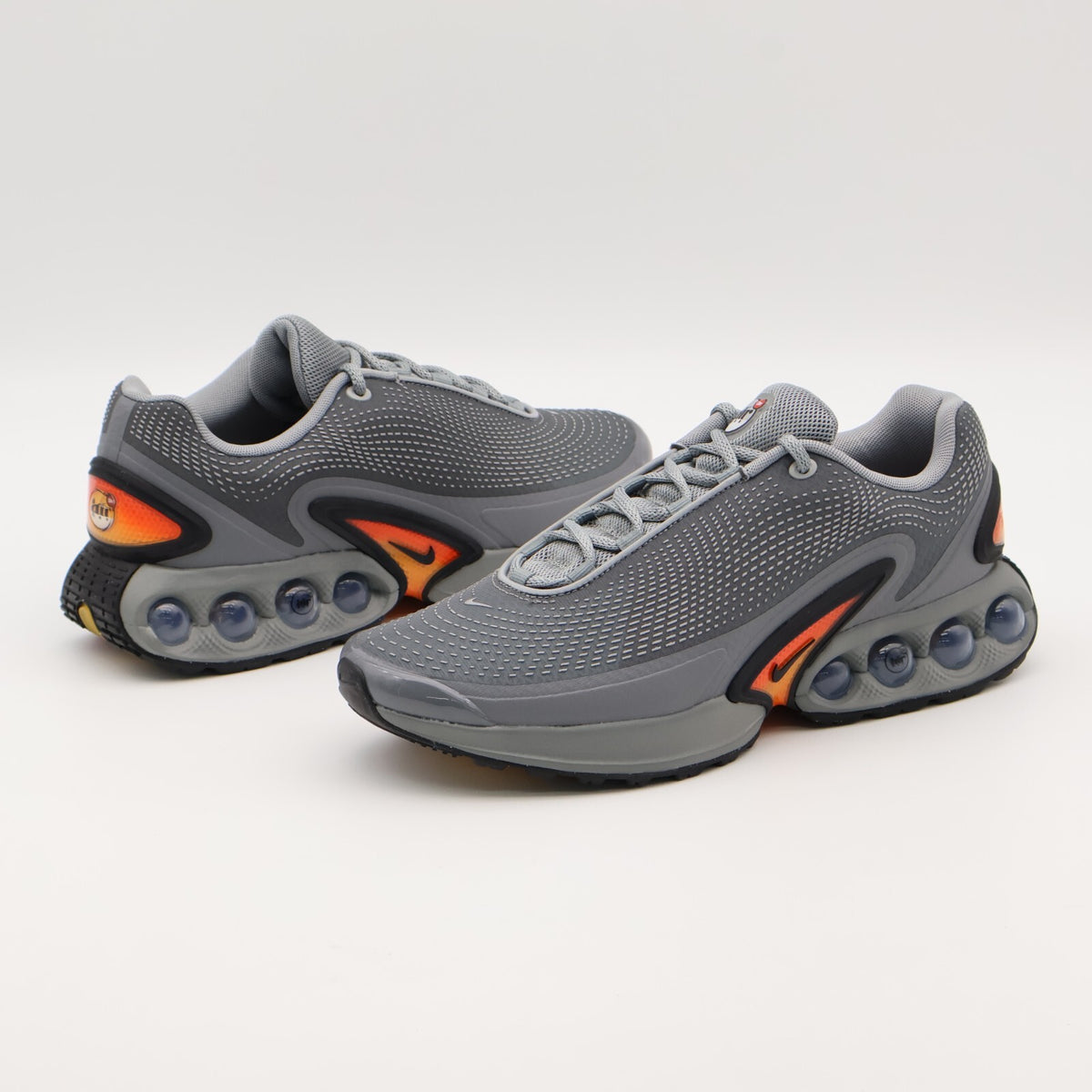 DV3337-004 Nike Air Max DN Particle Grey Black Smoke Grey Wolf Grey (Men's)