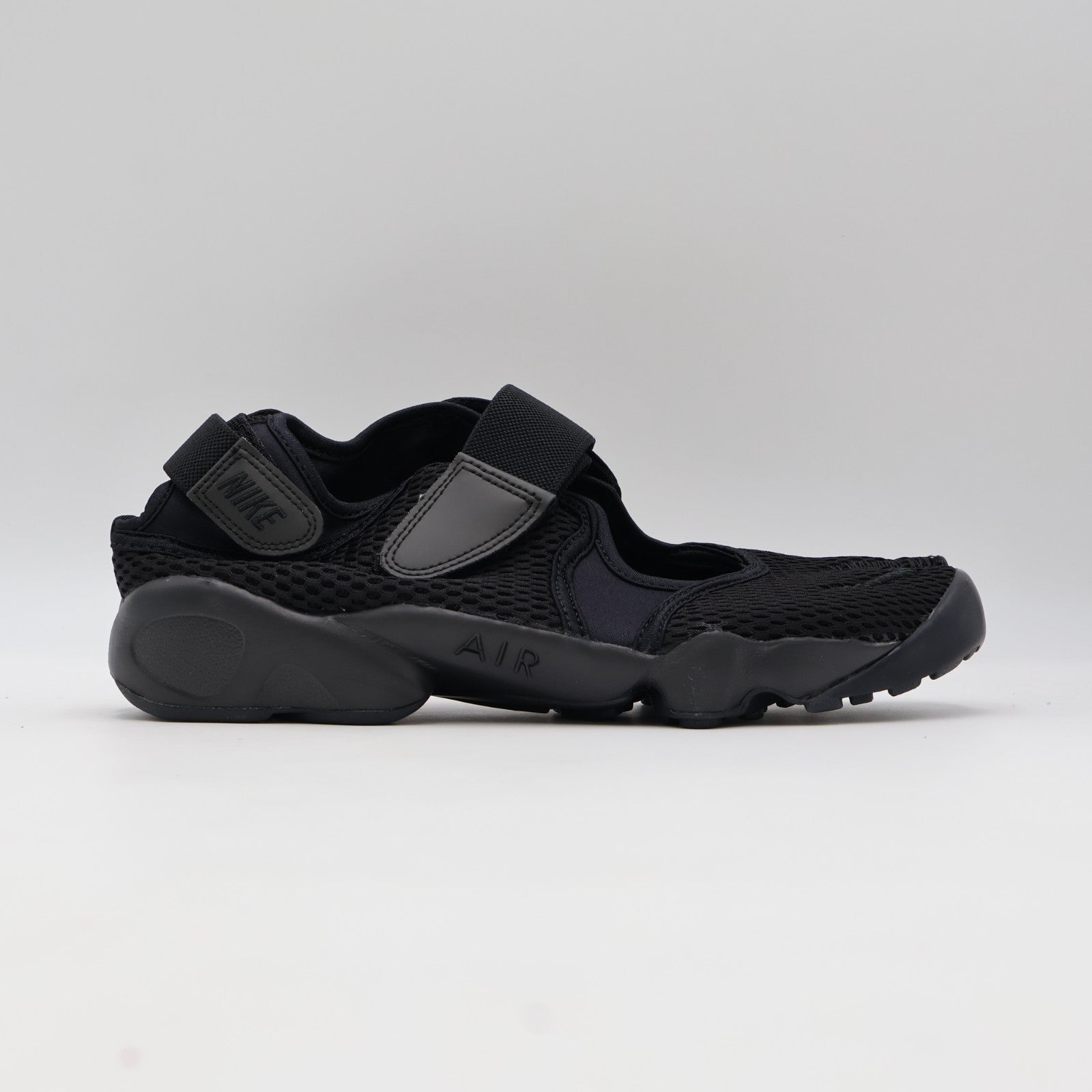 IW8074-001 Nike Air Rift Mesh "Black" (Women's)