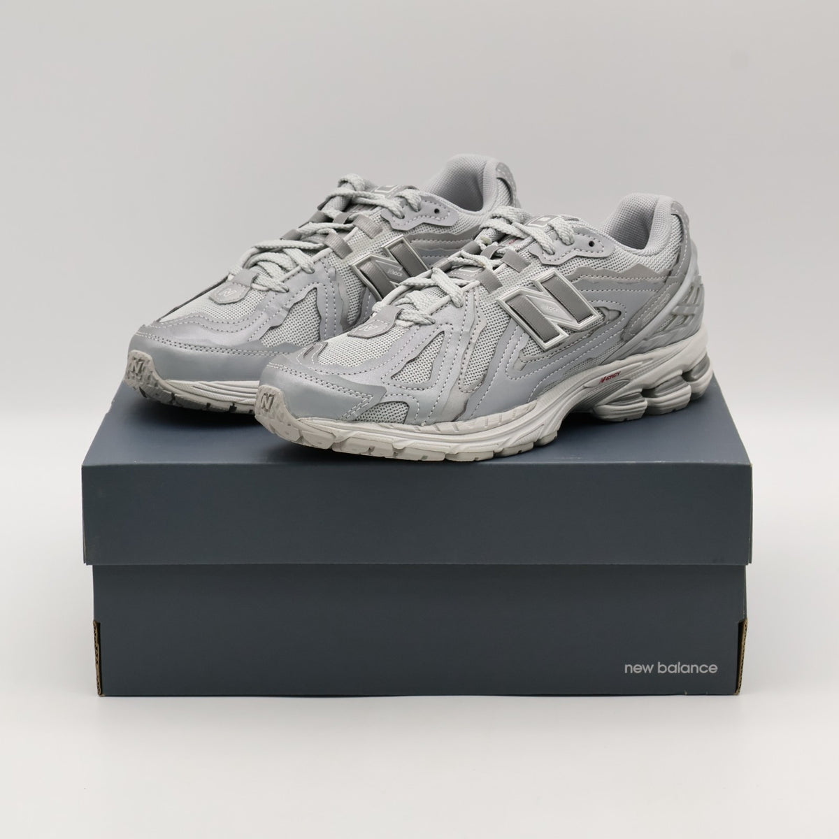 M1906DH New Balance 1906R Protection Pack Metallic Silver (Men's)
