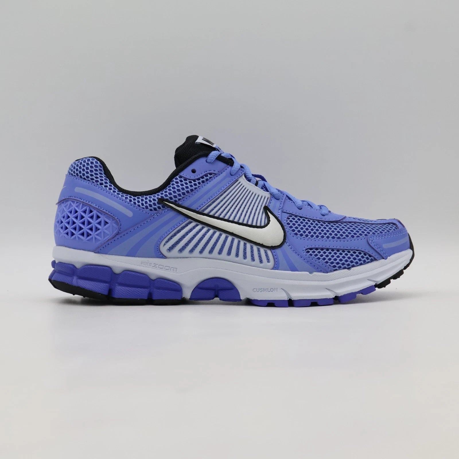 FJ2028-400 Nike Zoom Vomero 5 Royal Pulse (Women's)