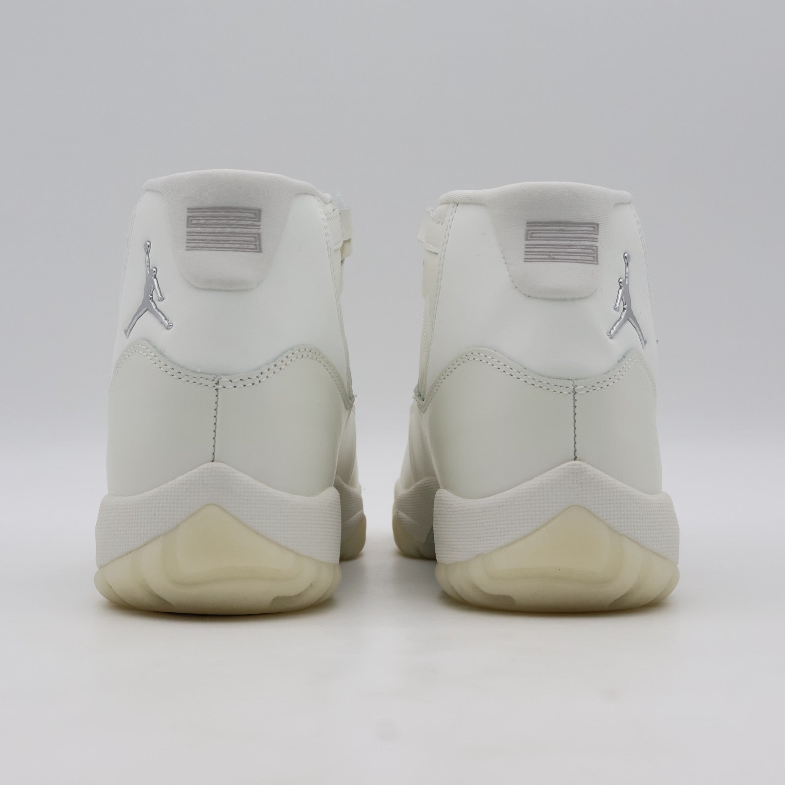 AR0715-110 Nike Air Jordan 11 Grand Finale Pearl (Women's)