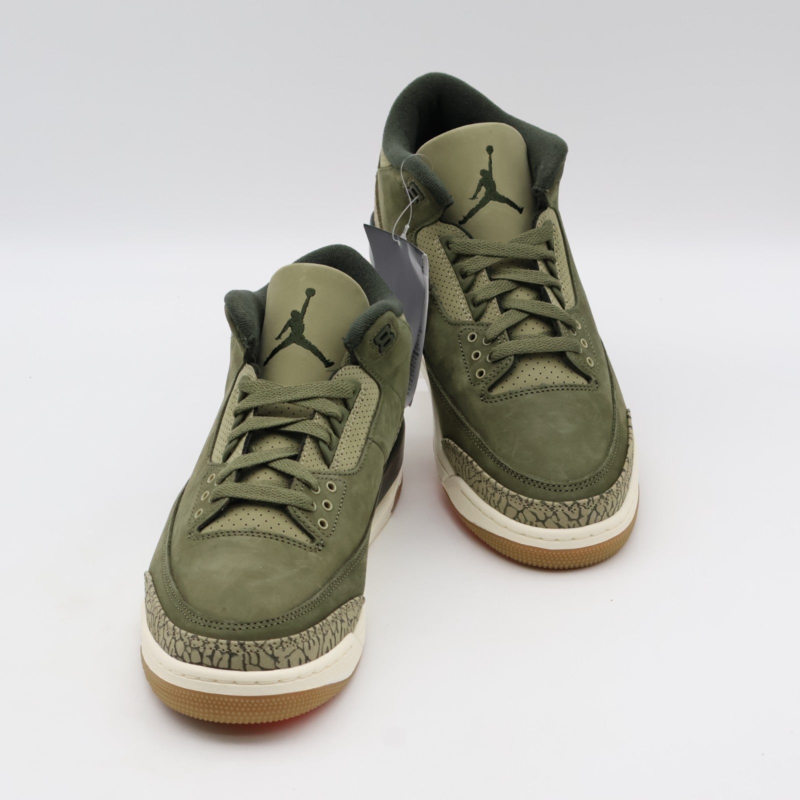 DN3707-202 Nike Air Jordan 3 Retro Family Affair (Men's)