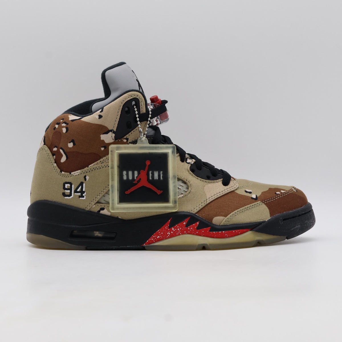 824371-201 Supreme Nike Air Jordan 5 Retro Desert Camo (Men's)