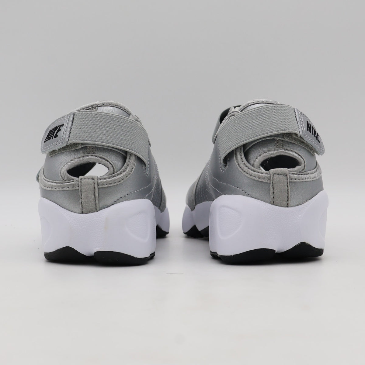 HM5737-003 Nike Air Rift Leather Metallic Silver (Women's)