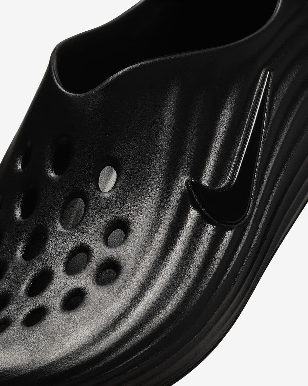 HV5060-001 Nike ReactX Rejuven8 Triple Black (Men's)