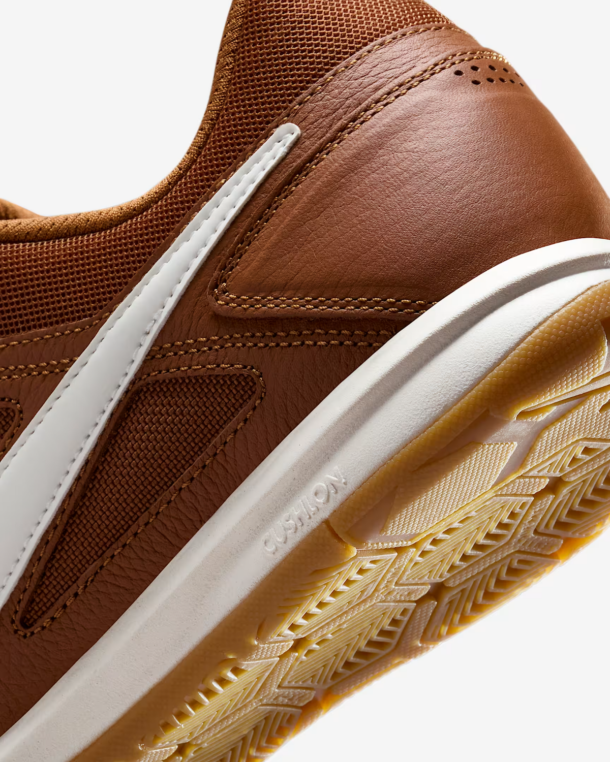 HQ6019-200 Nike Gato Light British Tan Gum Light Brown Ivory Ivory (Men's)