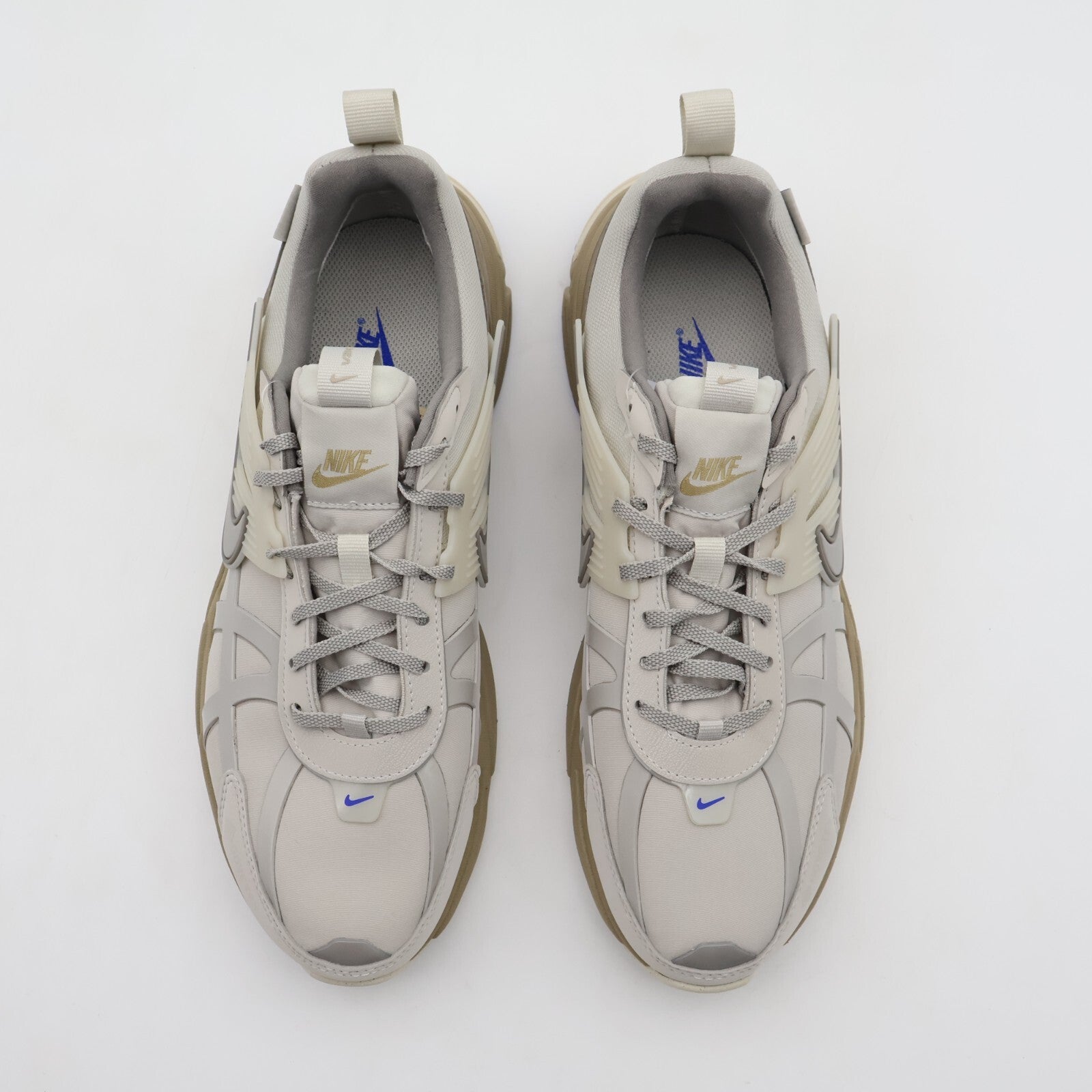 FZ2622-002 Nike V2K Run GORE-TEX Light Iron Stone Light Bone (Women's)