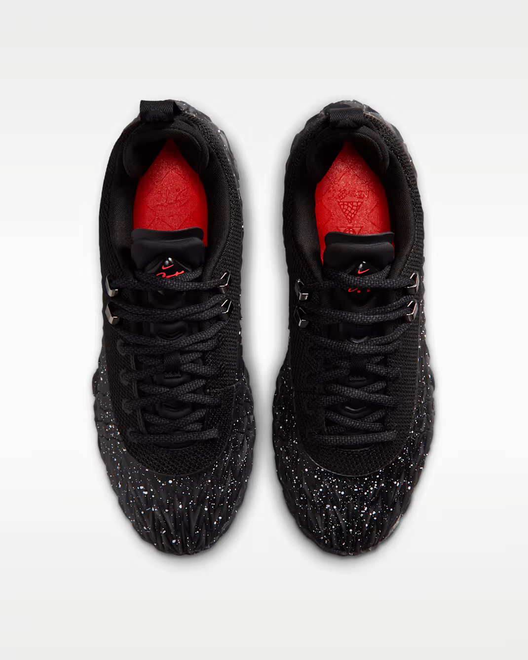 IO8062-003 Nike ST Charge "Grit" (Men's)