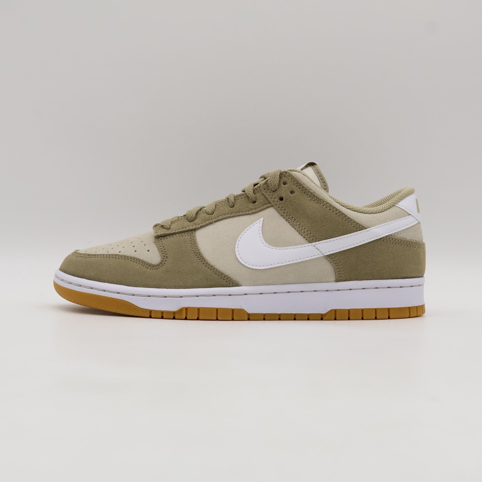 HQ1931-100 Nike Dunk Low Retro SE Pale Ivory Light Orewood Brown (Men's)