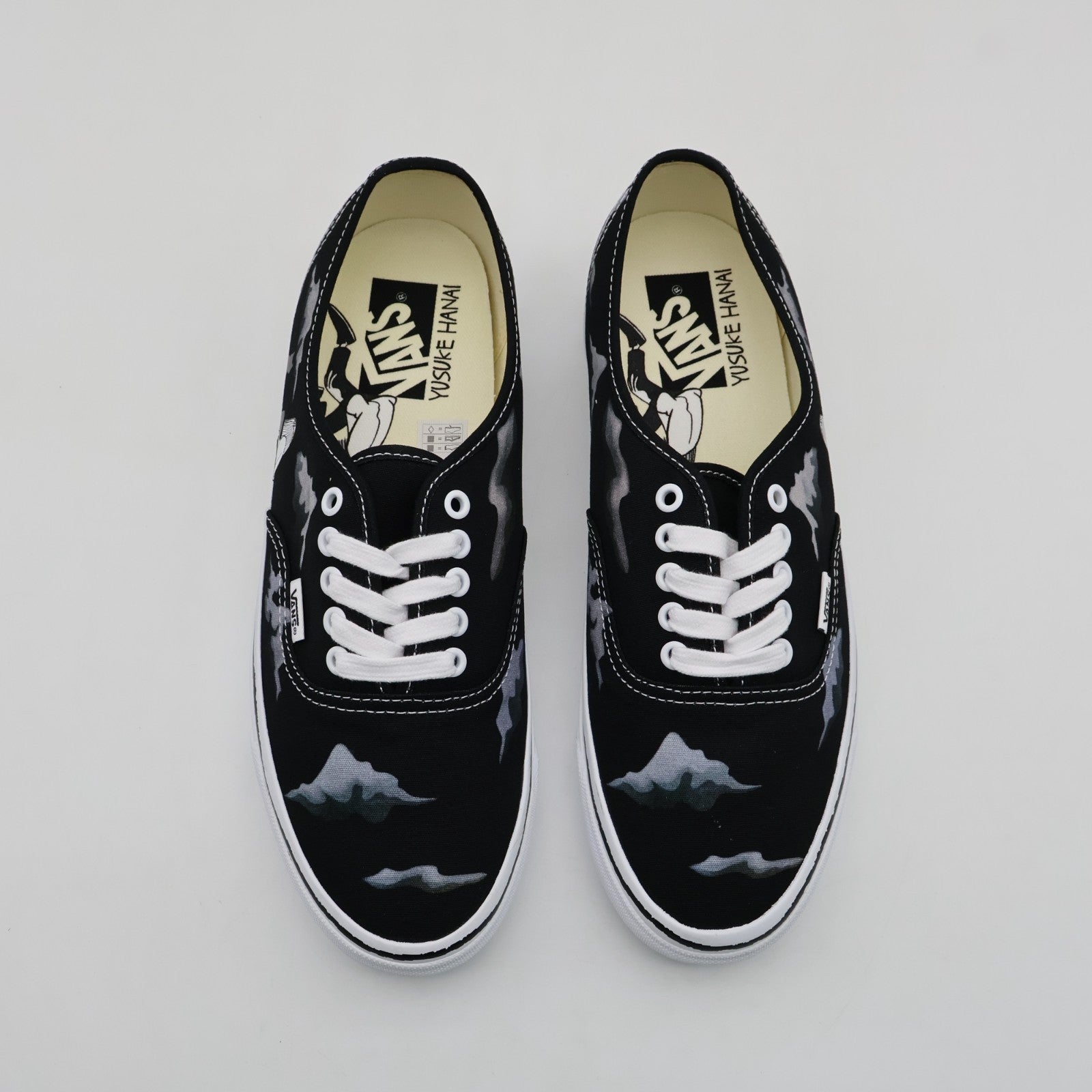 VN000EBNBPB Yusuke Hanai Vans Premium Authentic 44 Canvas Black (Men's)