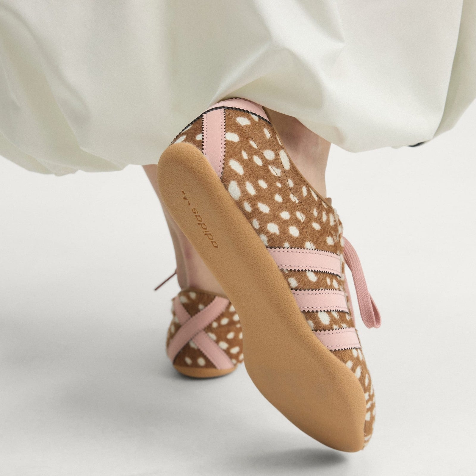 KJ7543 KJ7543 adidas Women's Tokyo Brown (Women's)