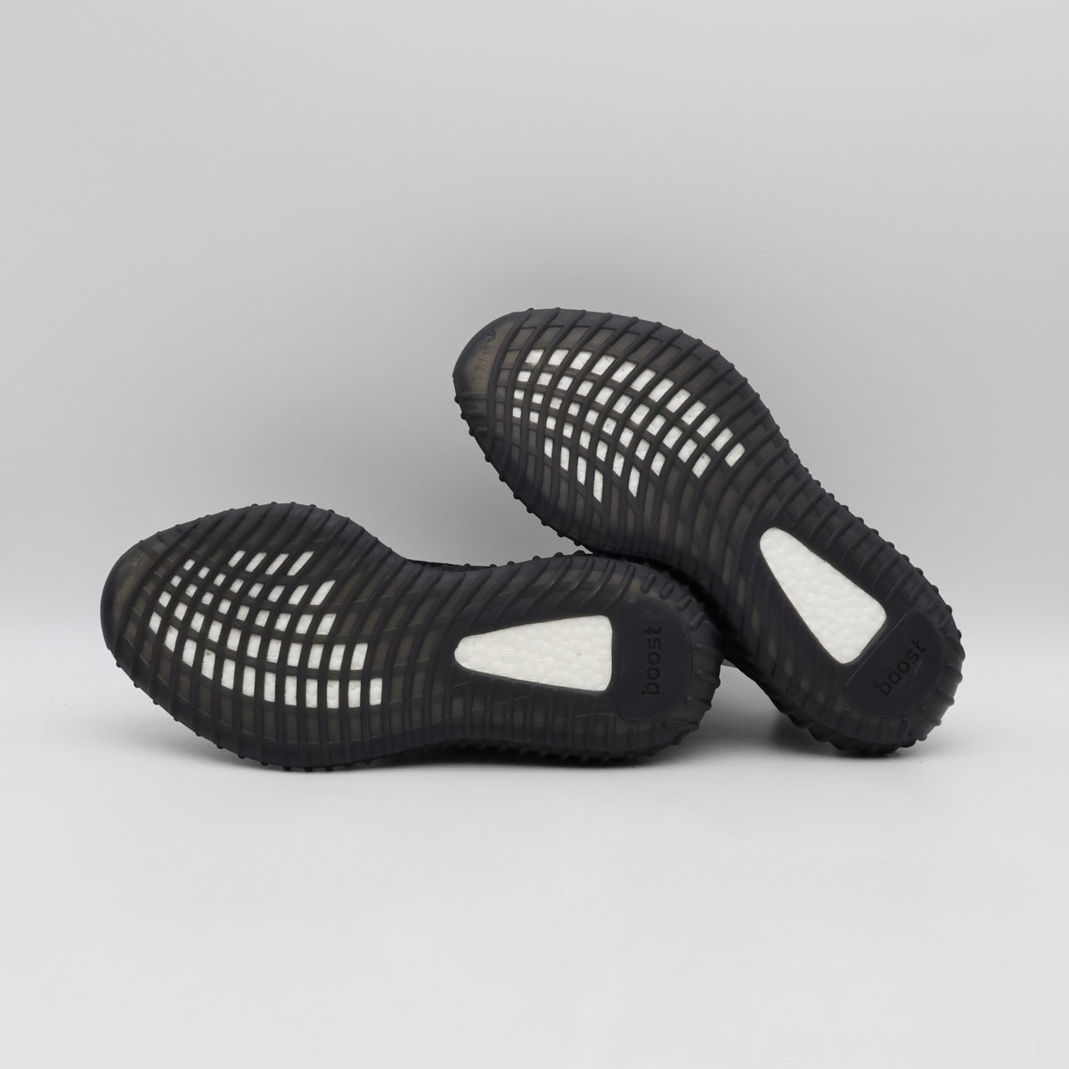 BY1604 adidas Yeezy Boost 350 V2 Core Black White Oreo